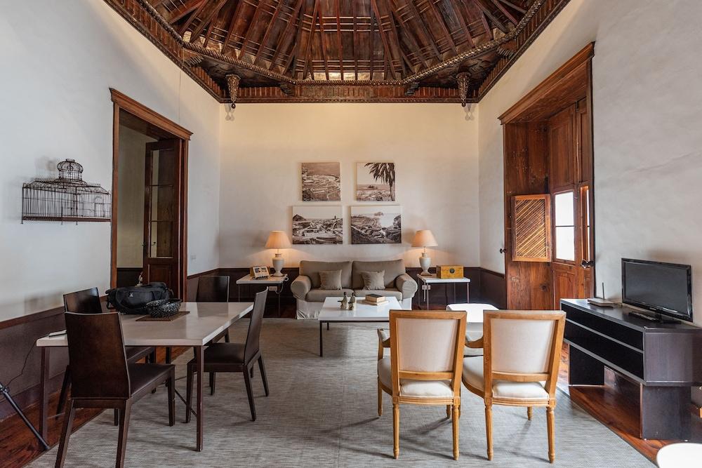 Isla Baja Suites การาชิโก ภายนอก รูปภาพ